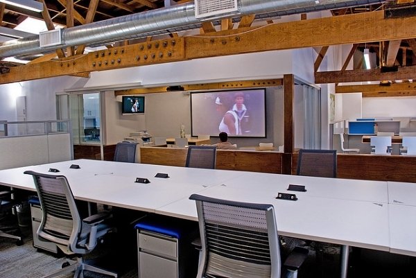 1129597385_L0a5R9Mv_CA-104_09