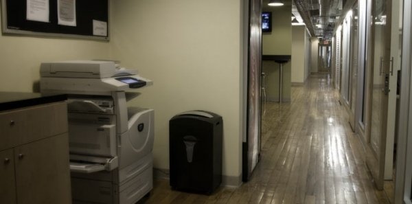 1815281443_B1fUYngv_NY-0107_28129