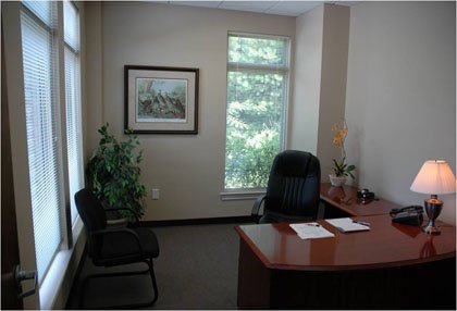 1815281443_ewmqKVNY_4000_Eagle_Day_Office